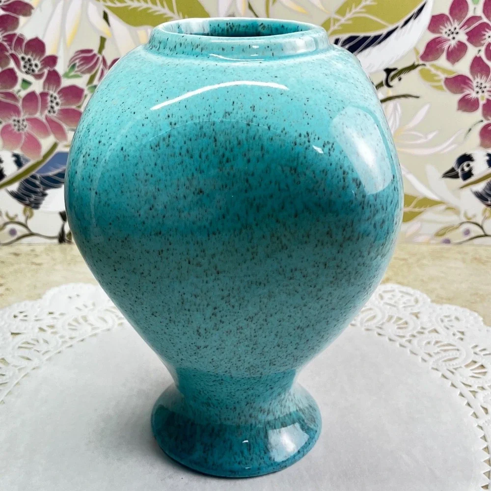 Red Wing Pottery Vase 1626 6.5in Turquoise Speckled Vintage MCM Footed